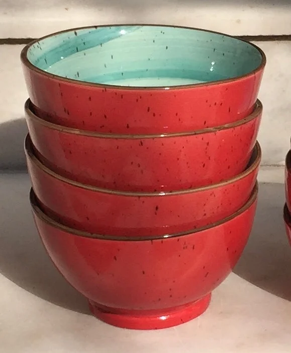 Red & aqua Ritmo PK bowl size 4. Set of 4 bowls.