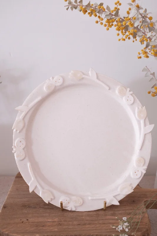 Tomoko Sano 佐野 智子 Butterfly Tulip Plate - 20cm